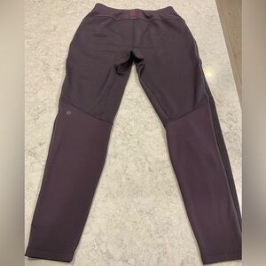 Lululemon Men’s Textured Tech Pant Burgundy Size M